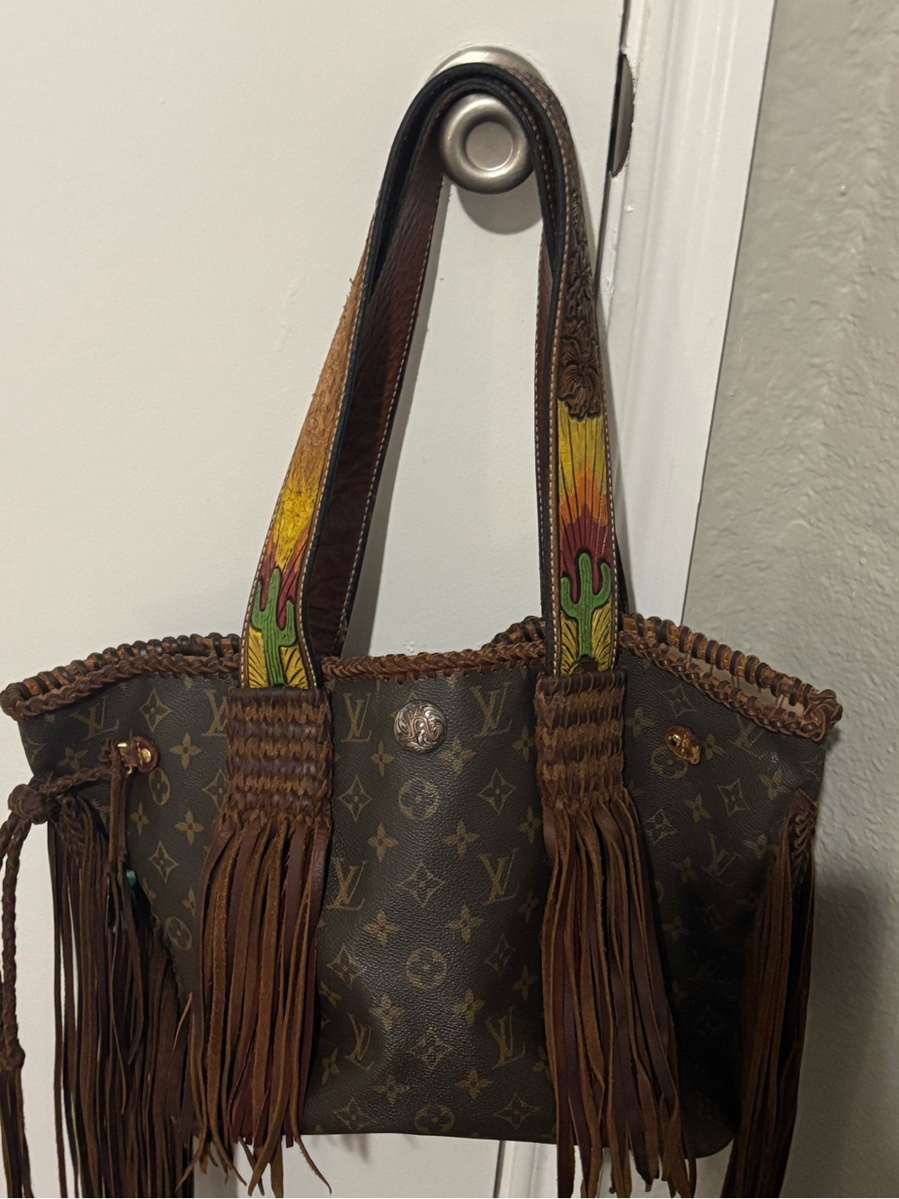 Revamped LV Neverful MM - Picture 4 of 5